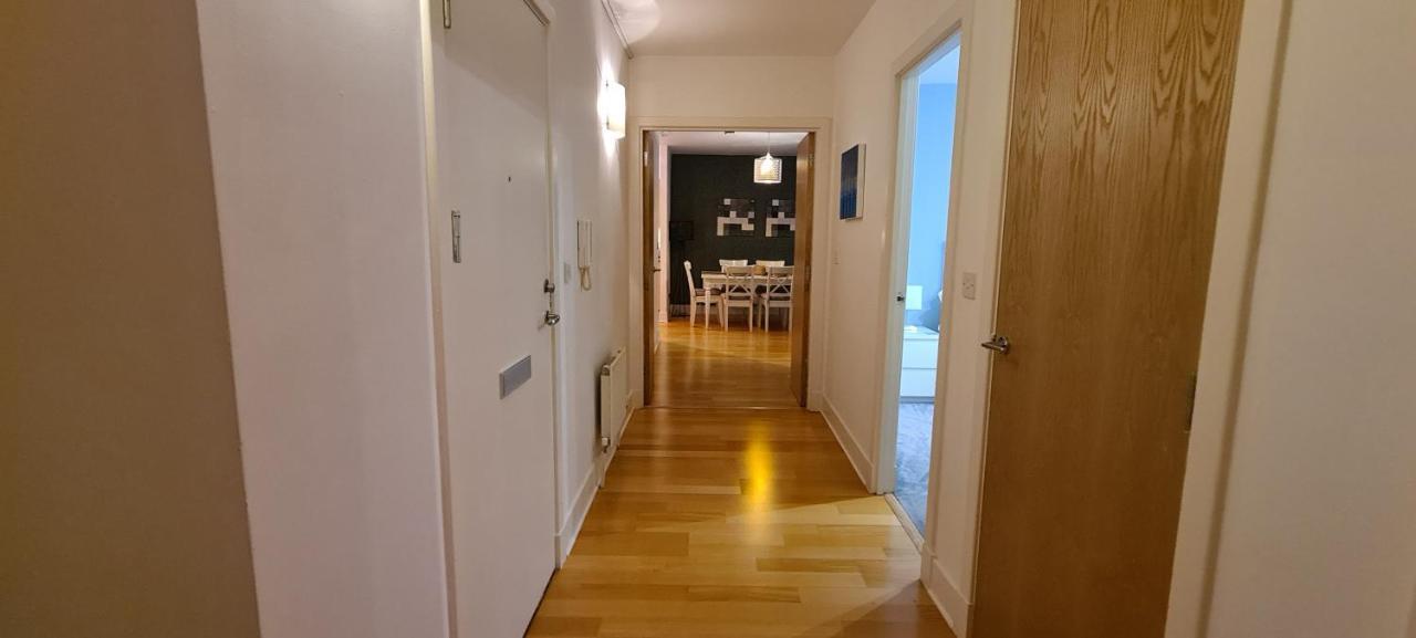 Pass The Keys Spacious 3Beds Flat Near City Centre - Free Parking Edinburgh Ngoại thất bức ảnh
