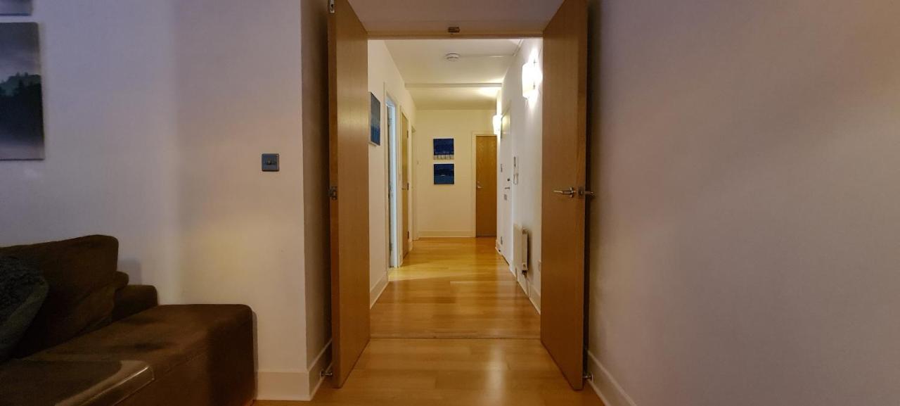Pass The Keys Spacious 3Beds Flat Near City Centre - Free Parking Edinburgh Ngoại thất bức ảnh